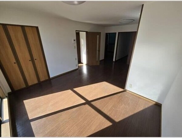 ブーケ・ド・ツルマキEの物件内観写真